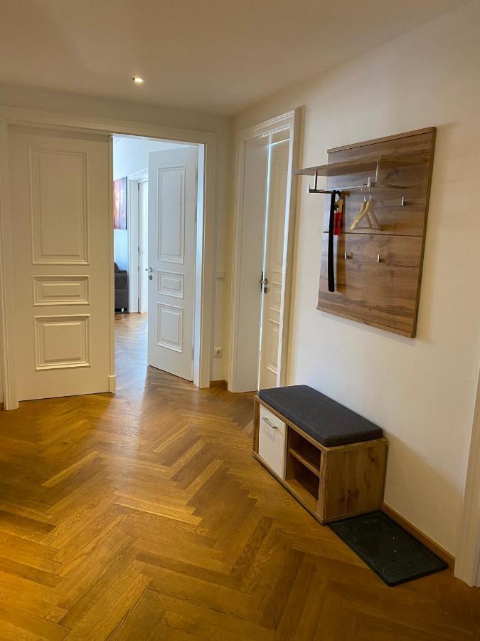 Grosszuegiges Apartment Mit Blick Zur Frauenkirche เดรสเดน ภายนอก รูปภาพ